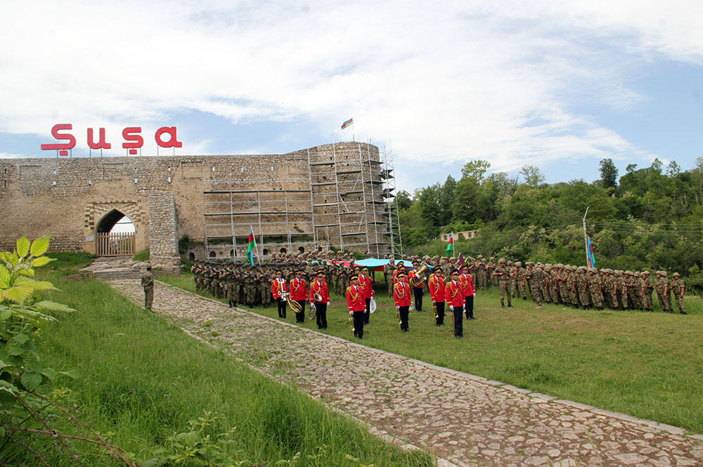 Azerbaijan solemnly celebrates Republic Day in Karabakh's Shusha [PHOTO/VIDEO]