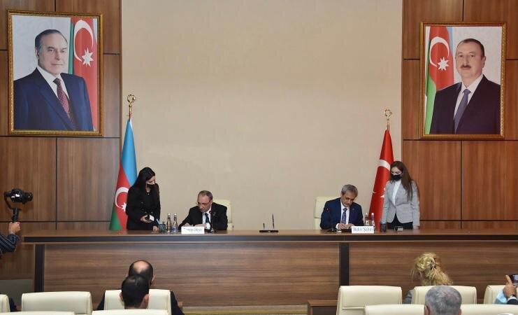Azerbaijan, Turkey ink MoU on legal co-op [PHOTO]