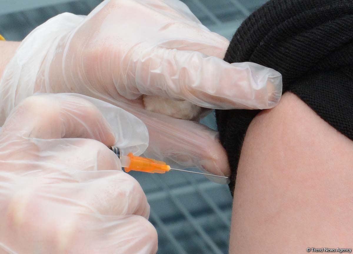 Azerbaijan shares data on number of vaccinated citizens for May 31