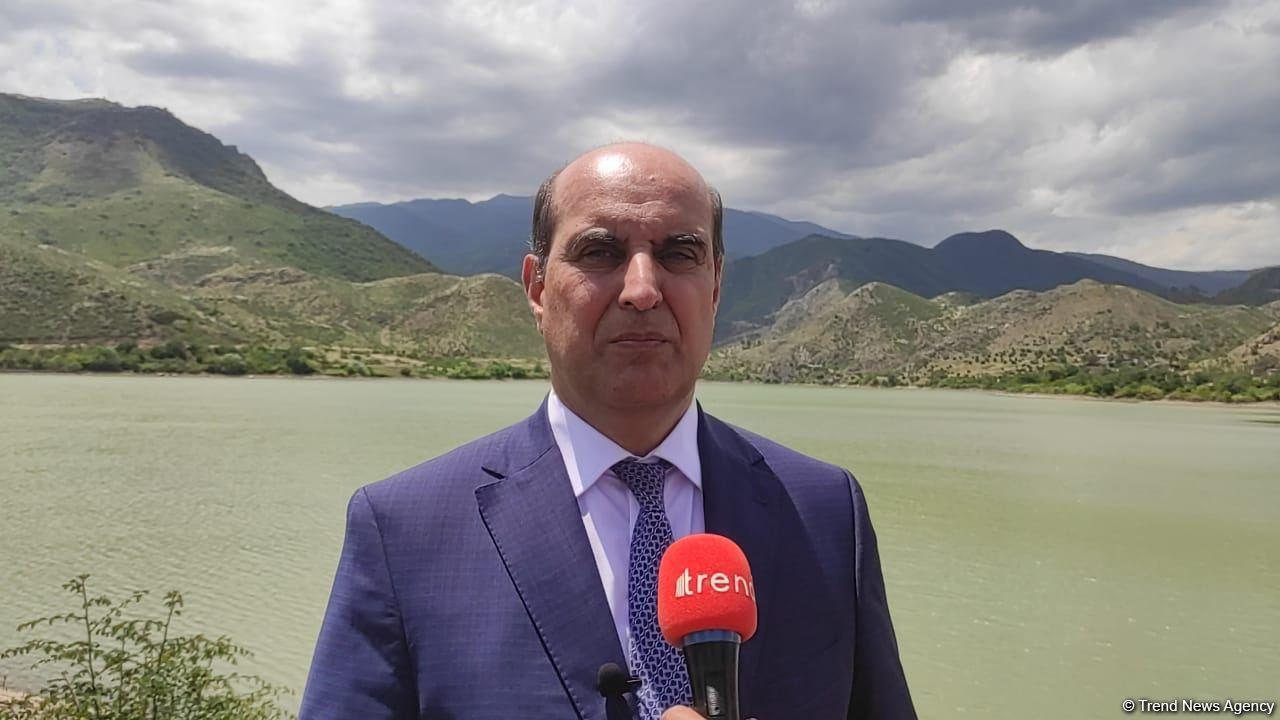 Azerbaijani official talks restoration of water reservoir in liberated village