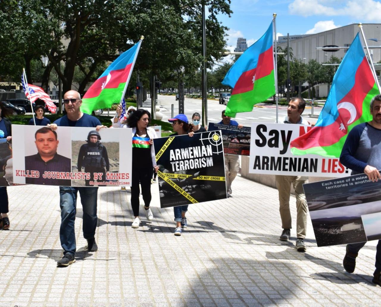 Protest held in Houston against Armenia's refusal to provide minefield maps to Azerbaijan [PHOTO]