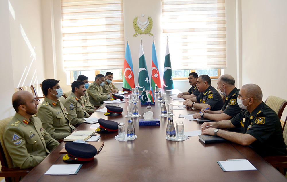 Azerbaijan, Pakistan eye planning joint drills