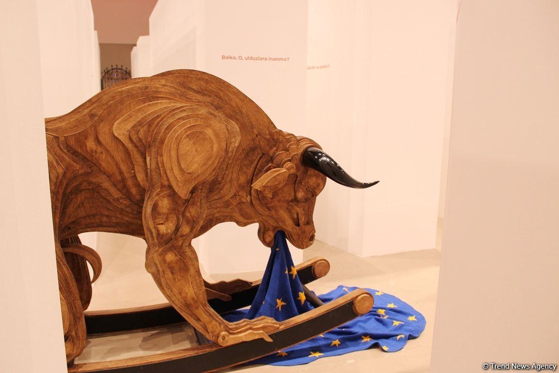 YARAT displays art works of national artist [PHOTO] - Gallery Image