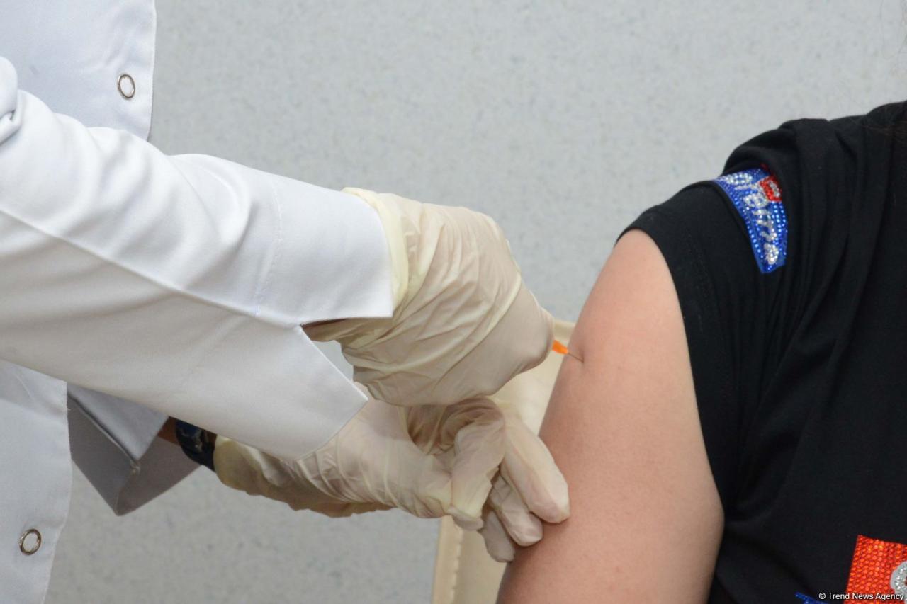 Azerbaijan unveils number of citizens vaccinated on June 15