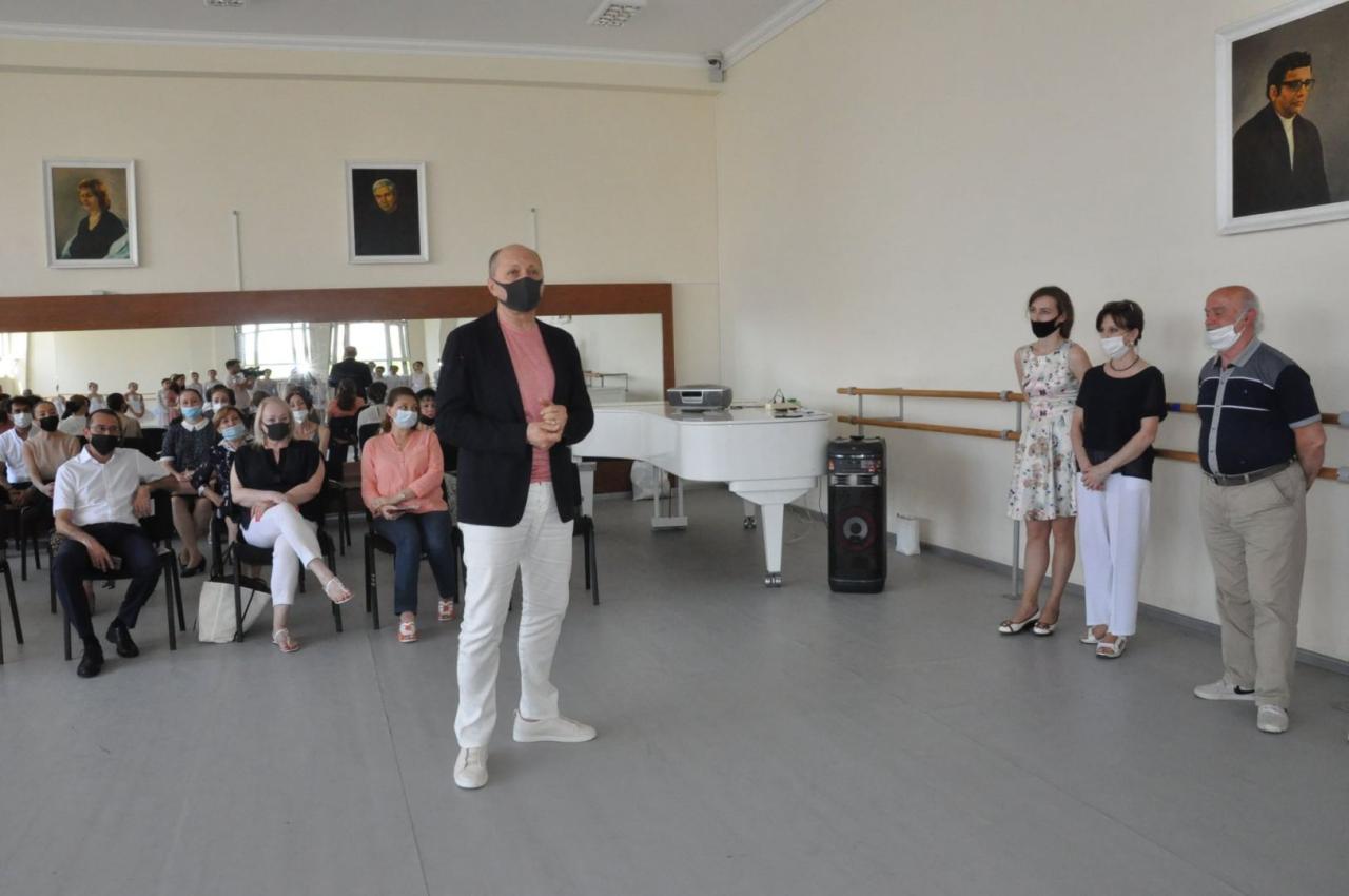 World-famous choreographer visits Baku [PHOTO]