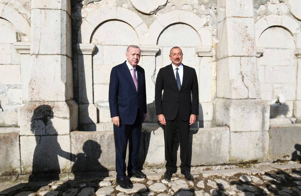 Presidents of Azerbaijan and Turkey visit Khan Gizi spring in Shusha [PHOTO] - Gallery Image