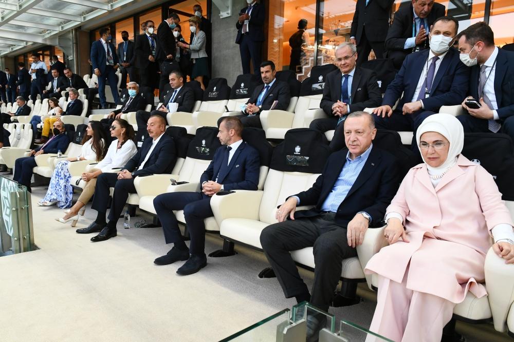 Azerbaijani, Turkish presidents watch Turkey vs Wales match [PHOTO]