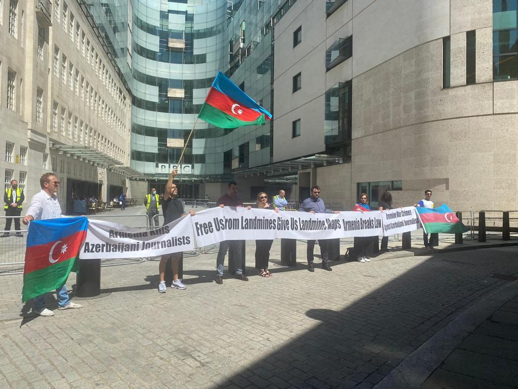 Azerbaijanis picket BBC office over journalists' killing in Armenian mine blast