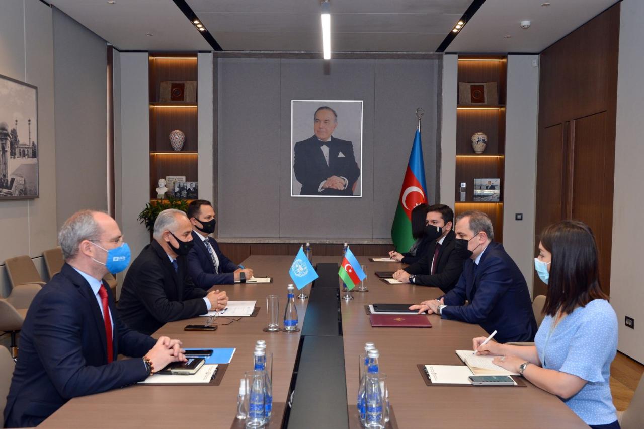 Azerbaijani FM, outgoing UN envoy eye cooperation prospects