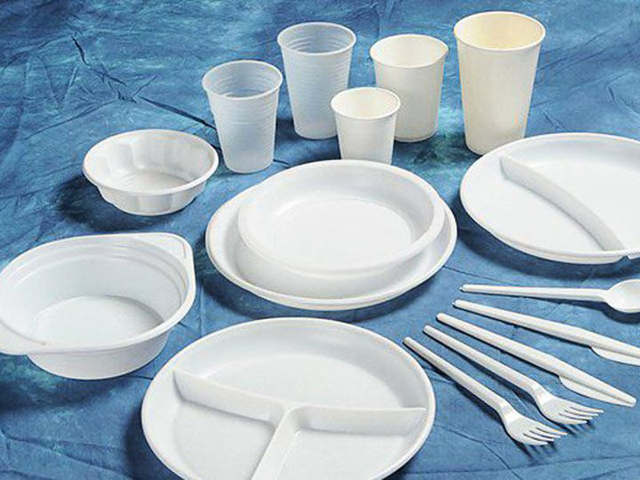Azerbaijan to introduce fines for use of disposable plastic dishes