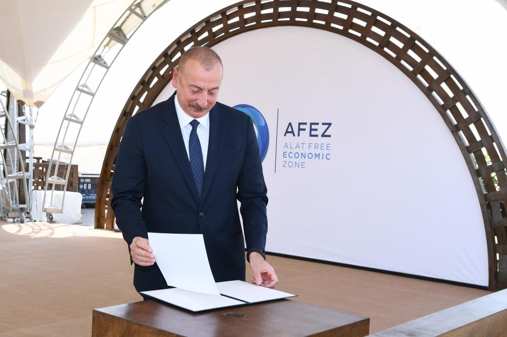 Aliyev: New free economic zone to boost Azerbaijan's non-oil sector [PHOTO] - Gallery Image