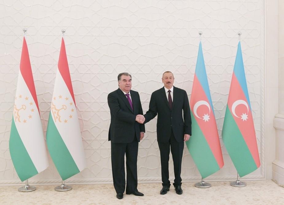 Tajik President Rahmon calls Ilham Aliyev