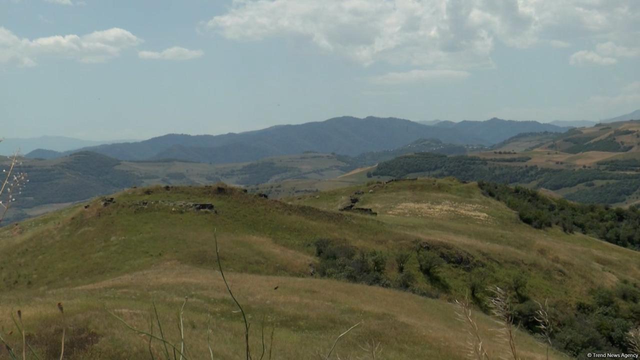 Slider Image 1