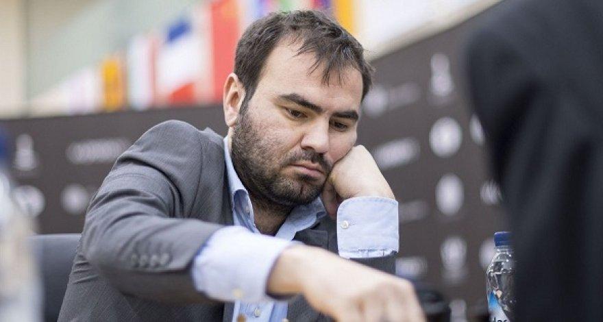 Mammadyarov defeats Kasparov in seven moves