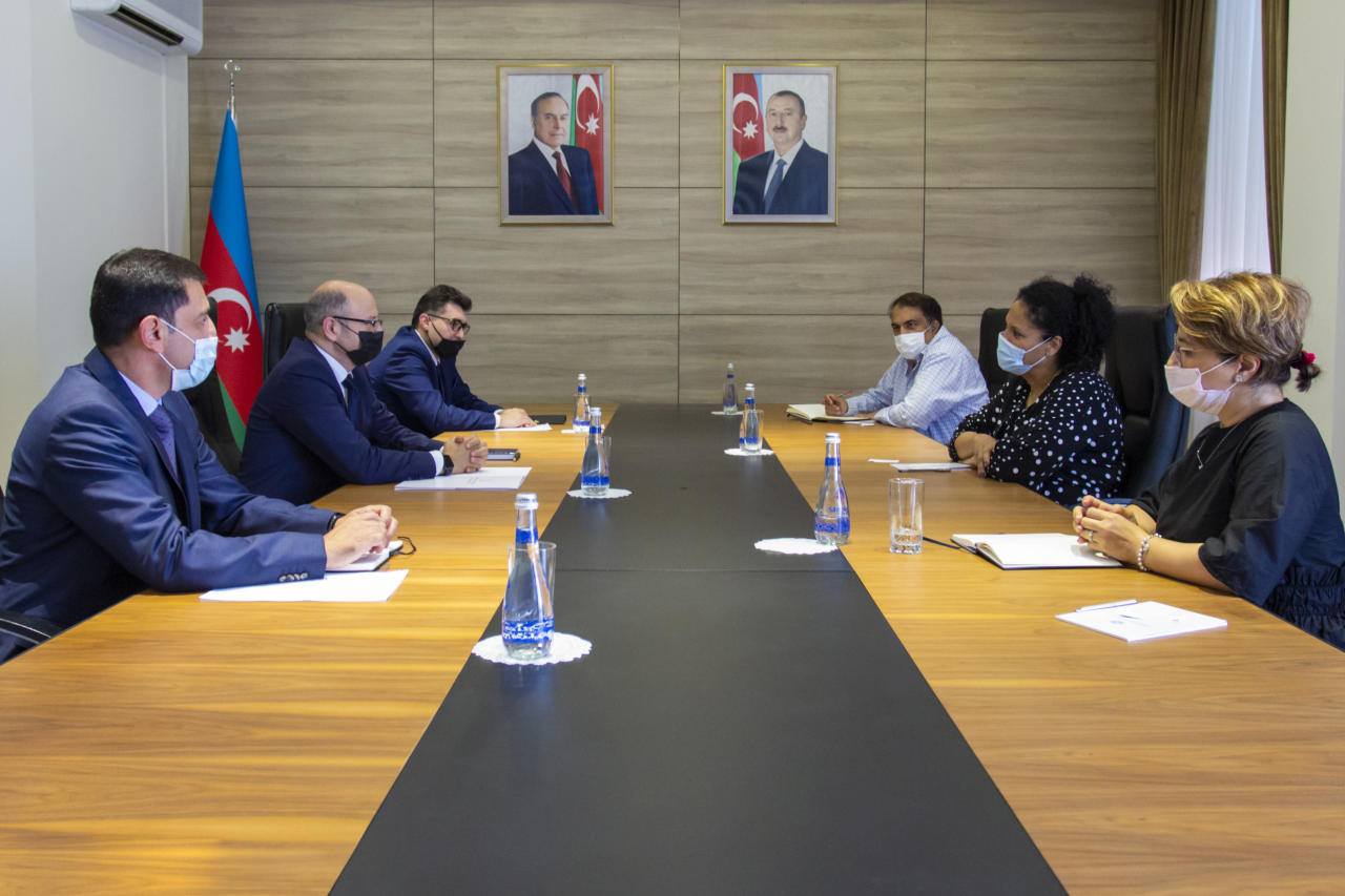 Azerbaijan, ADB mull co-op in green energy