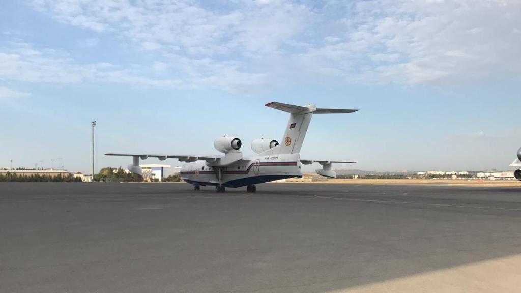Azerbaijan sends amphibious aircraft to help extinguish wildfires in Turkey - Gallery Image
