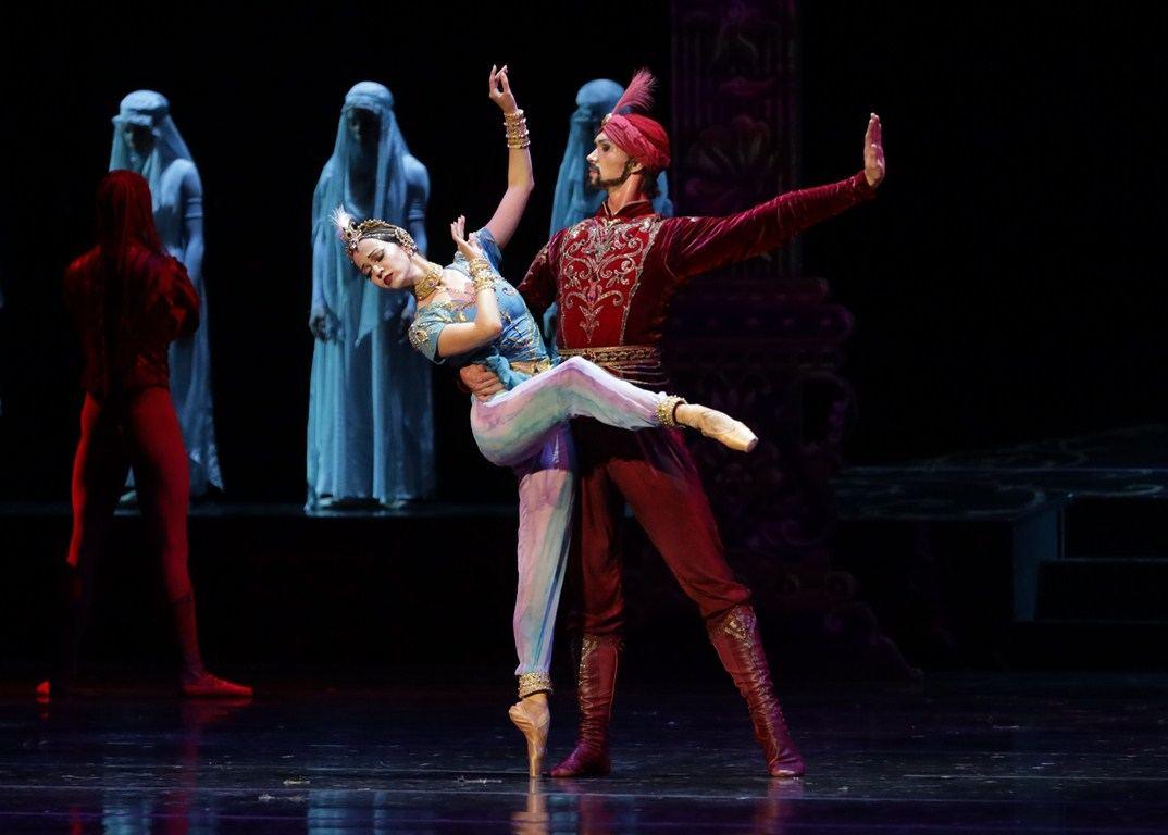 Exciting story of Scheherazade thrills ballet lovers [PHOTO]