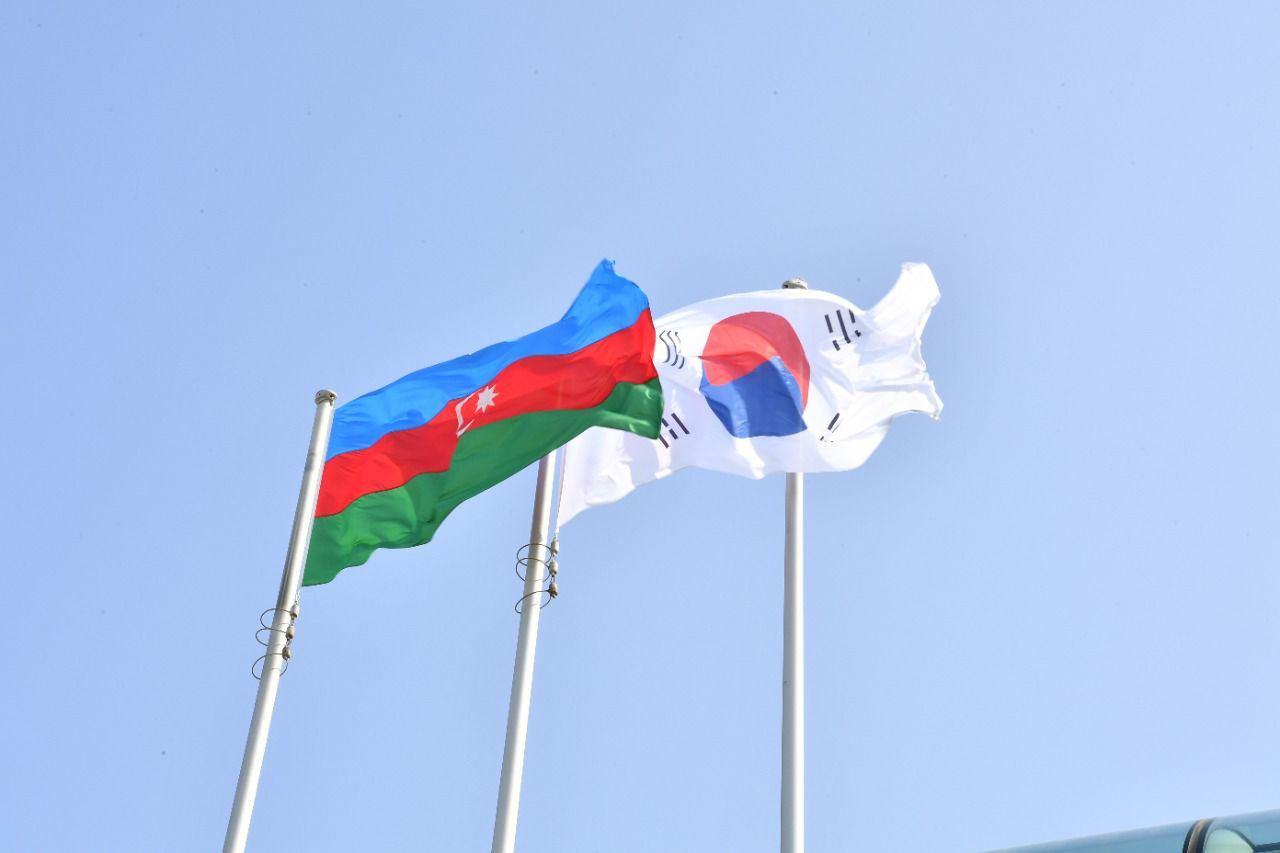 Chair of Korean National Assembly arrives in Azerbaijan [PHOTO] - Gallery Image