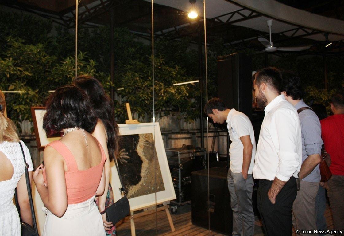 Charity auction held in Baku [PHOTO] - Gallery Image