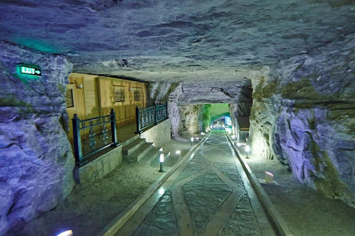 Improve your health at salt cave in Nakhchivan [PHOTO]