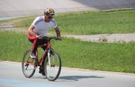 Baku hosts cycling race among journalists <span class="color_red">[PHOTO]</span>