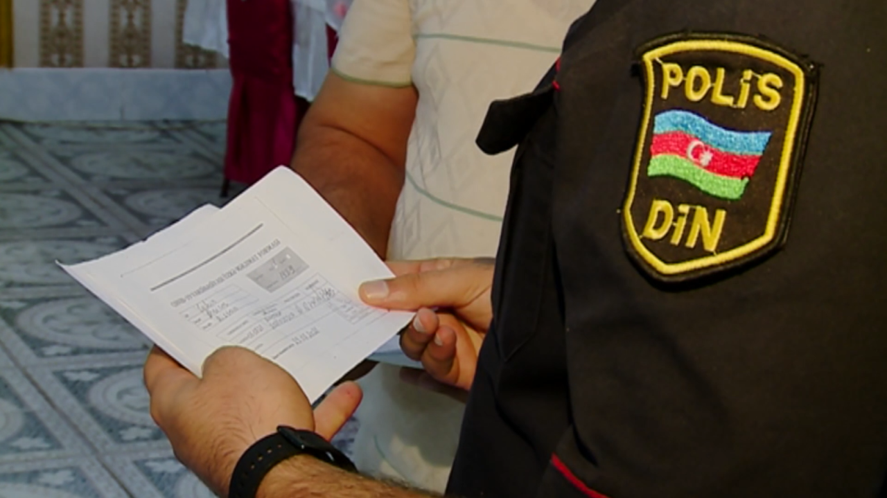 Azerbaijan talks checking COVID-19 passports at entrance of various facilities