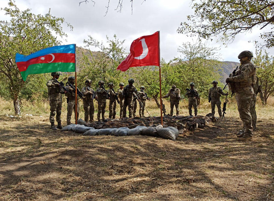 Azerbaijan, Turkey hold joint drills in liberated Lachin [PHOTO]