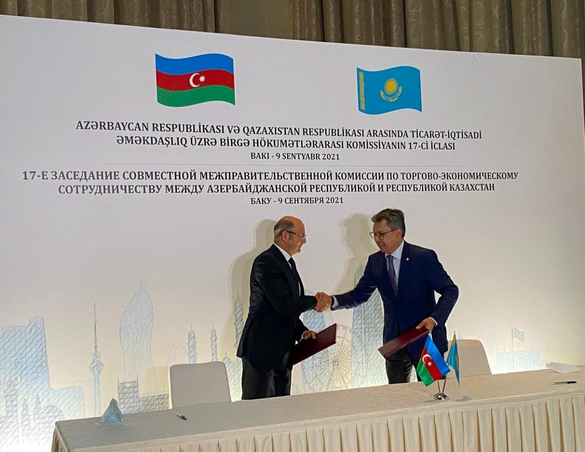 Azerbaijan, Kazakhstan eye boosting trade cooperation [PHOTO]