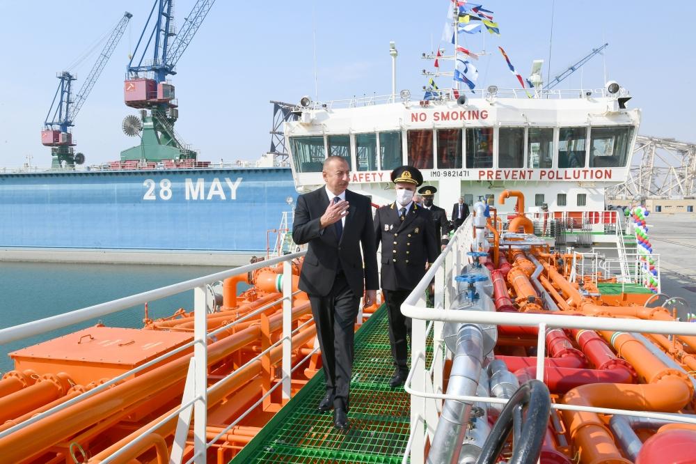 President Aliyev commissions Kalbajar oil tanker [UPDATE]