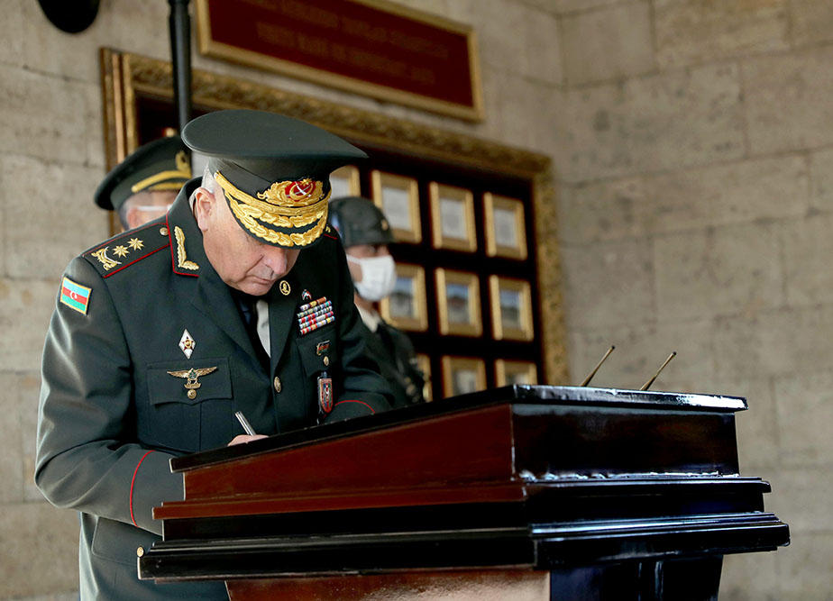 Azerbaijani, Turkish top defence officials eye military co-op [PHOTO] - Gallery Image