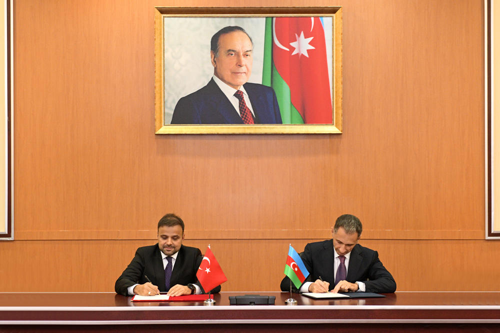 Azerbaijan, Turkey ink roadmap on digital transformation [PHOTO]