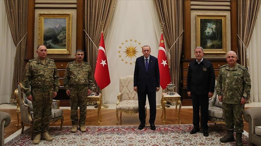Azerbaijani top brass received by Erdogan [PHOTO]