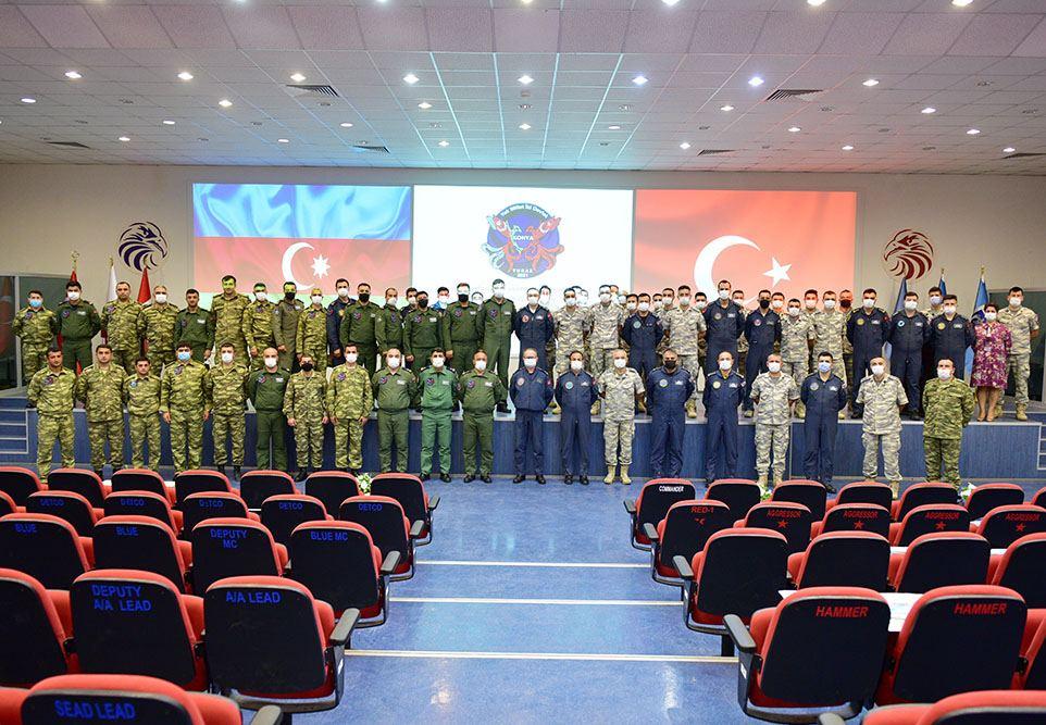 Azerbaijani-Turkish joint flight drills wrap up