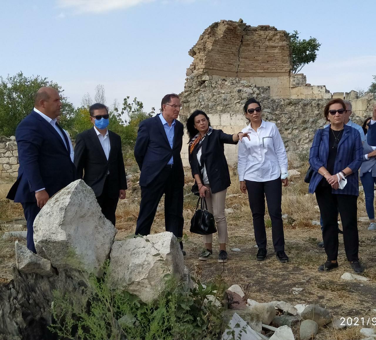 Int'l fact-finding mission in Aghdam to investigate Armenian crimes [PHOTO]