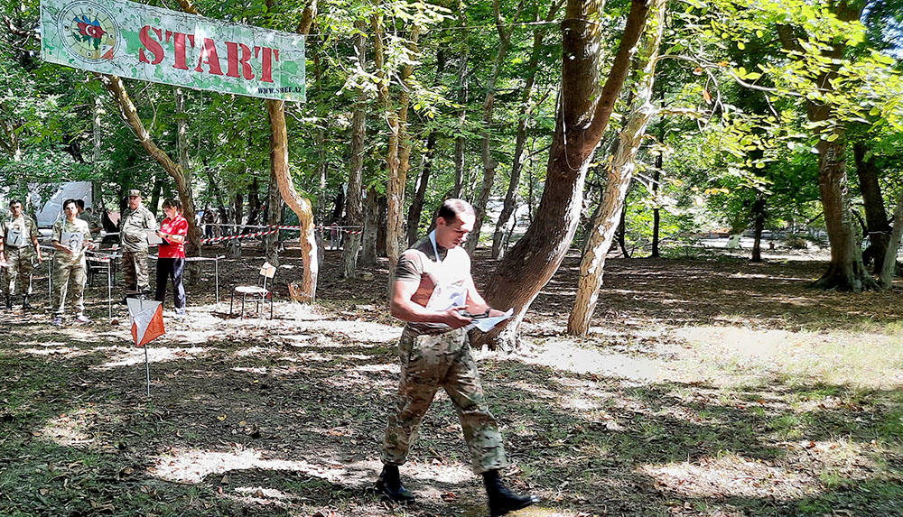 Azerbaijani army holds orienteering competitions [PHOTO]