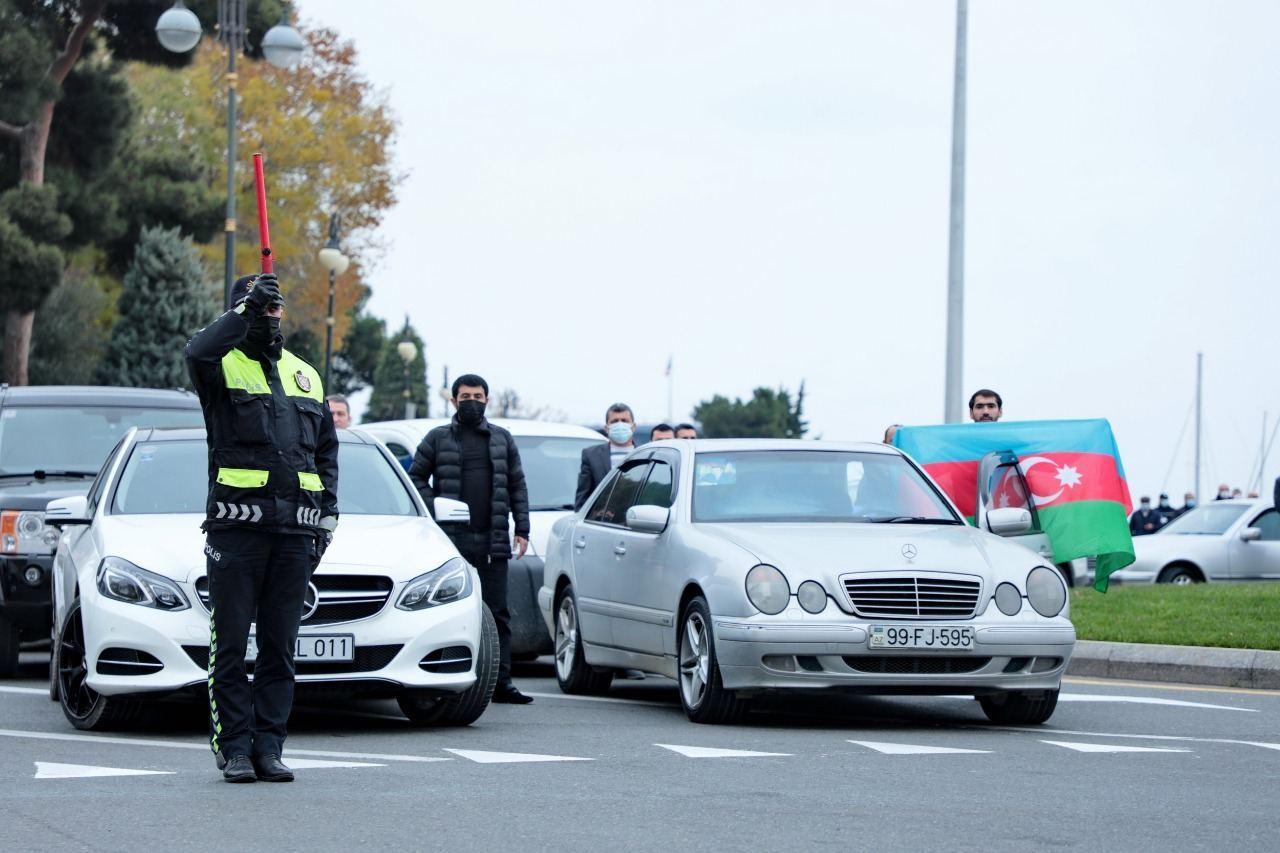 Azerbaijan to suspend traffic flow to mark Remembrance Day