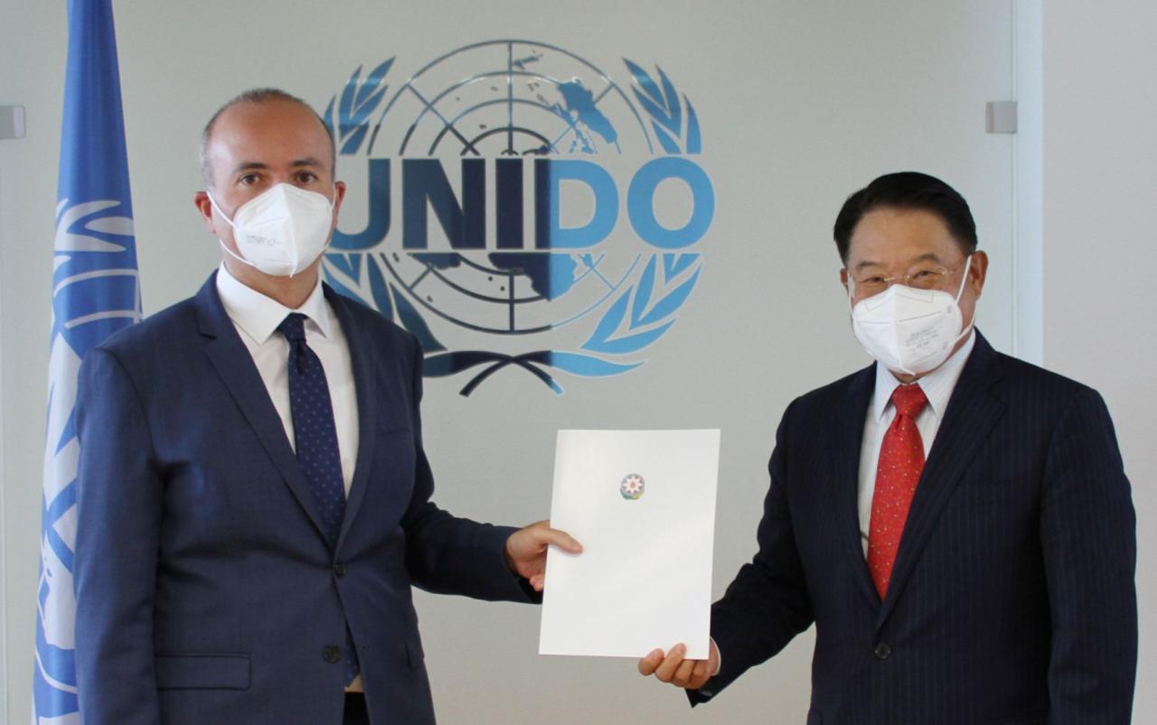 Azerbaijan’s new ambassador in Vienna agrees to finalize five-year co-op framework with UNIDO