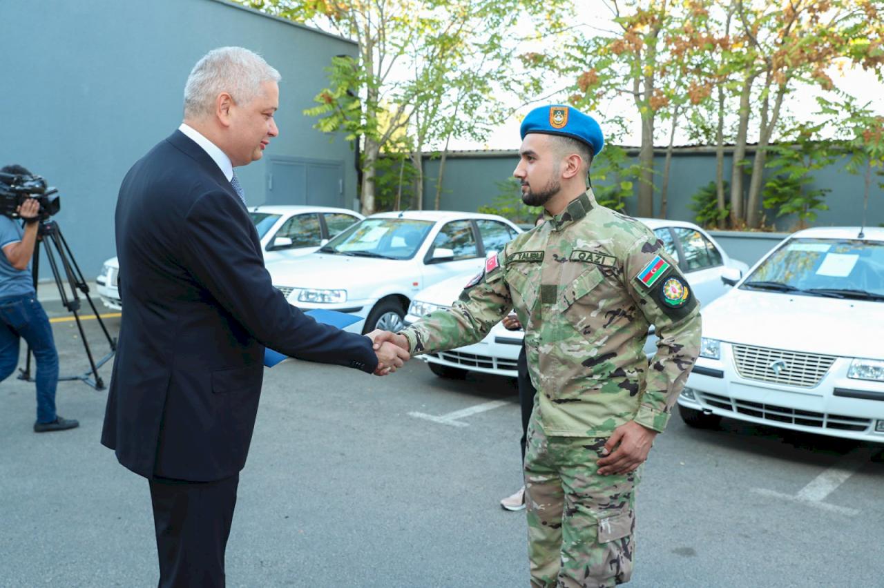 Some 44 cars provided to disabled war veterans [PHOTO]