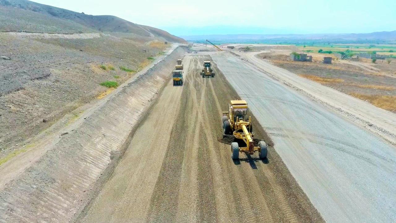 Road construction underway in liberated lands [PHOTO]