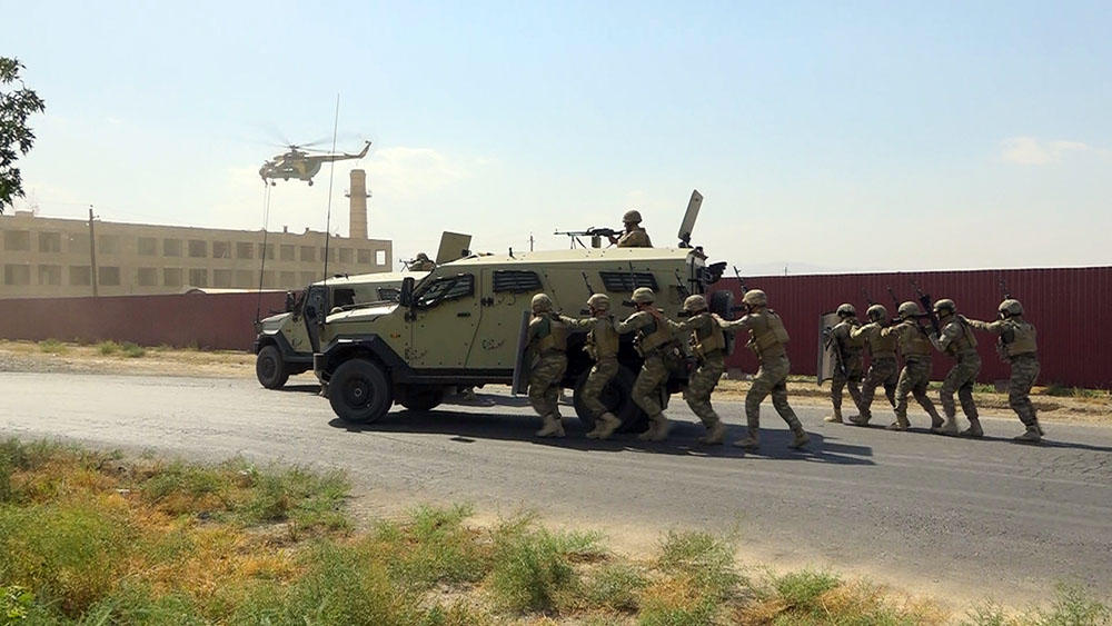 Azerbaijani special forces units hold anti-terror drills [PHOTO/VIDEO]