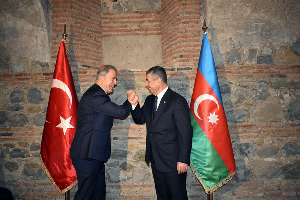 Azerbaijani, Turkish defence chiefs meet in Georgia