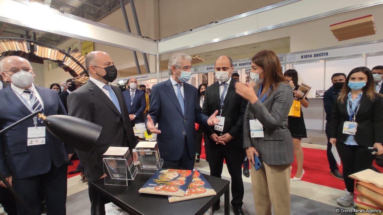 Int'l Book Fair opens in Baku [PHOTO]