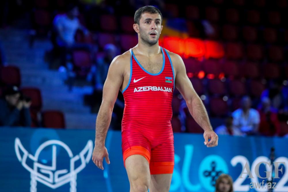 National wrestler crowned world champion [PHOTO]