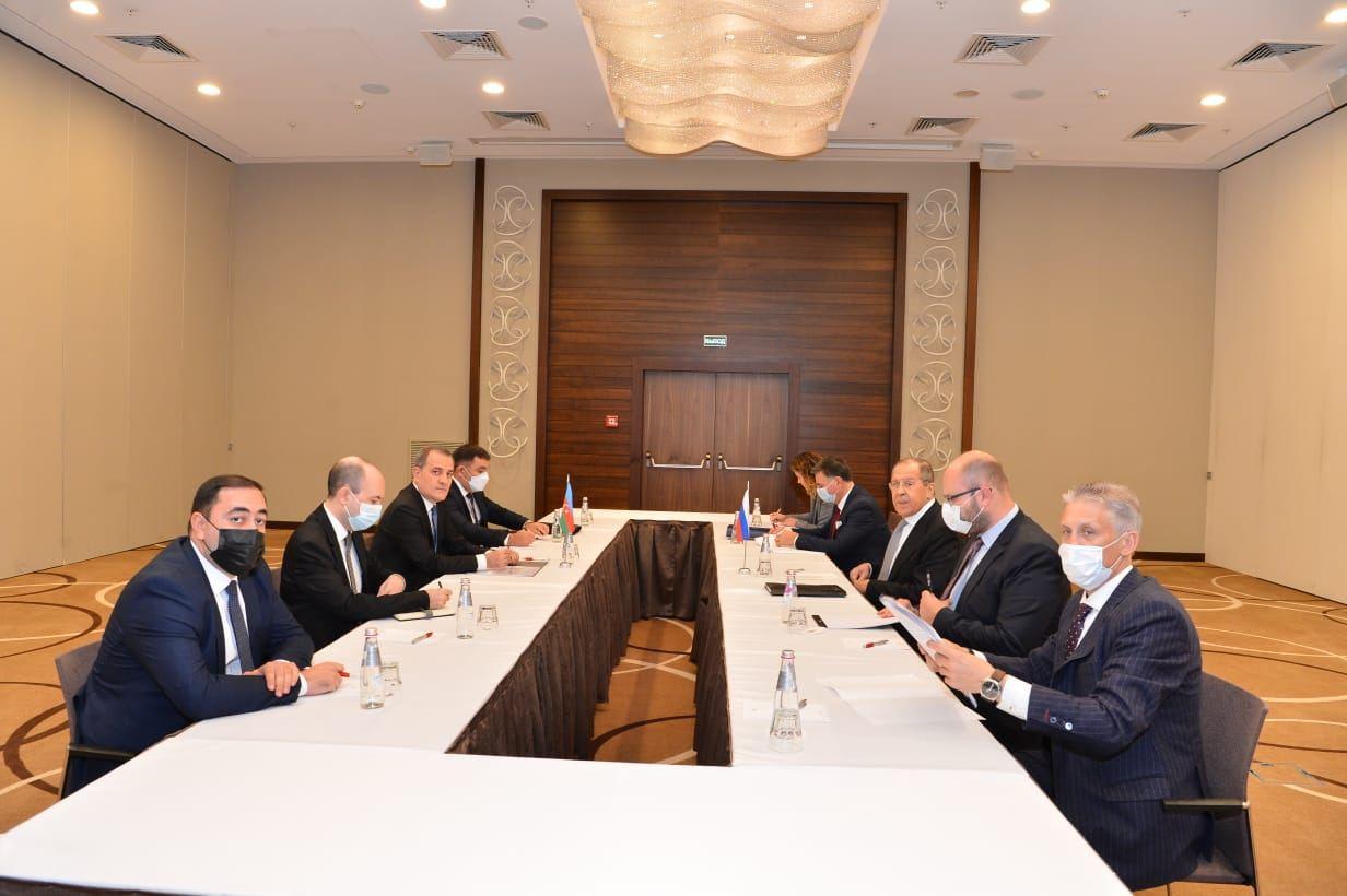 Azerbaijani, Russian FMs meet in Minsk [PHOTO] - Gallery Image