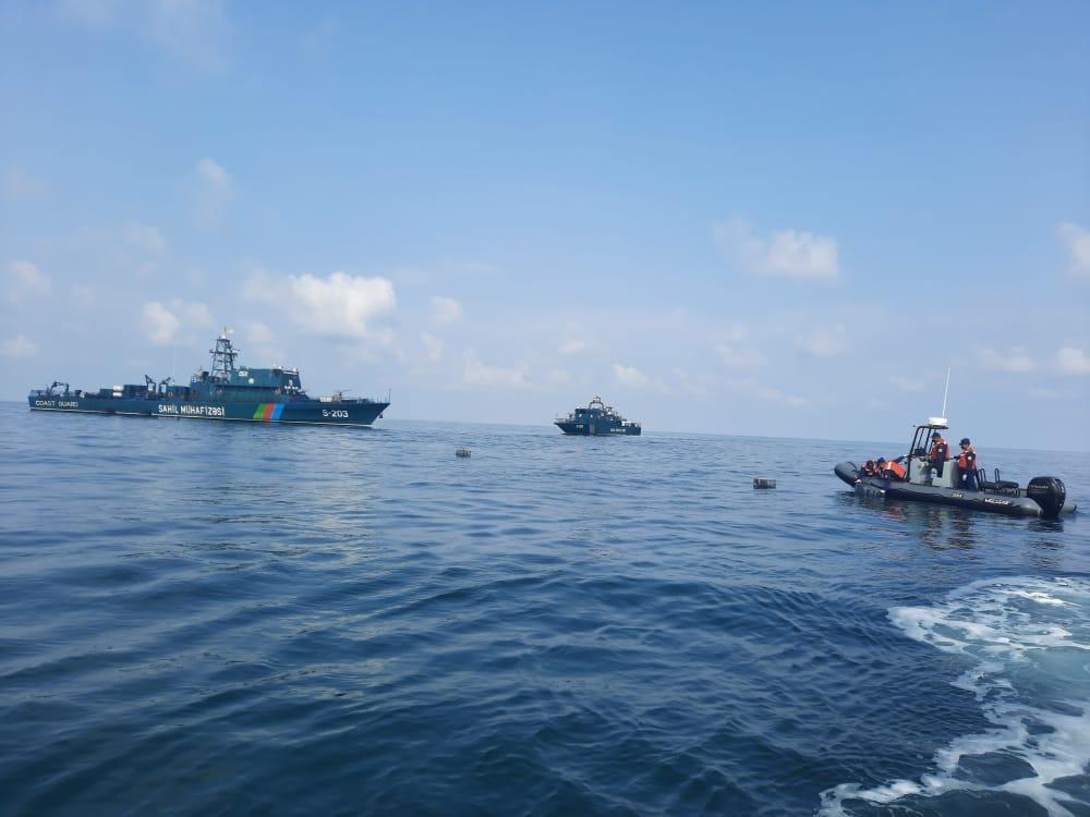 Attempt to violate Azerbaijan's maritime border foiled [PHOTO]