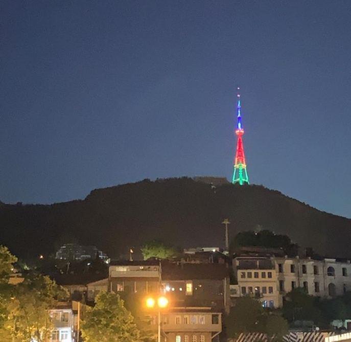 Azerbaijan's flag illuminated on TV tower in Georgia [PHOTO]