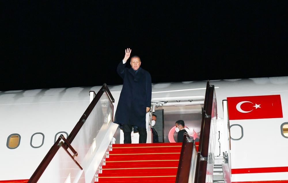 Turkish President completes official visit to Azerbaijan [PHOTO] - Gallery Image