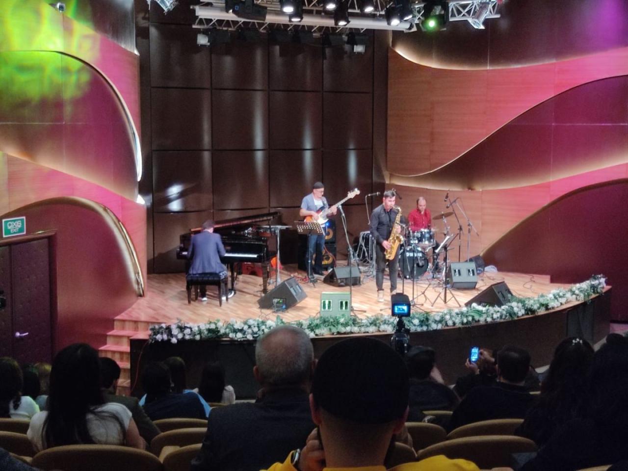 Jazz musicians thrill music lovers in Baku [PHOTO/VIDEO]