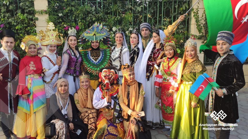 Jangi ensemble presents colorful show in Egypt [PHOTO] - Gallery Image