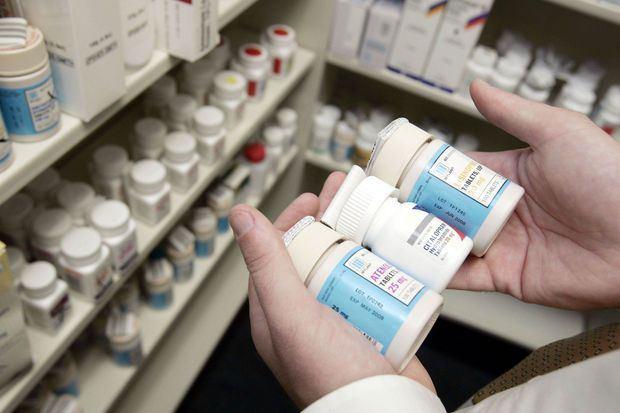 Finance Ministry talks drug prices amid revision of state duties